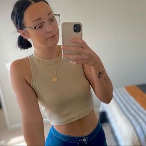 Meet your Posher, Brittany